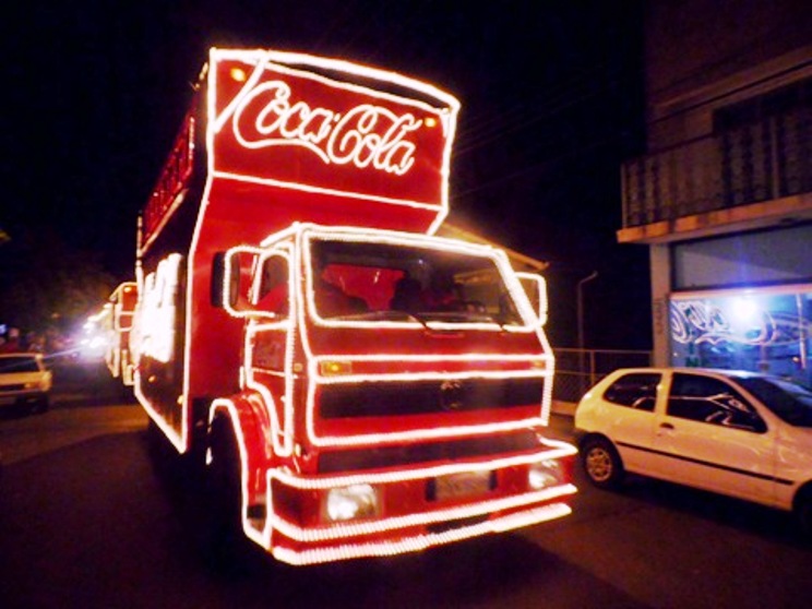 DESCALVADO NEWS | Descalvado não deve receber Caravana de Natal da Coca-Cola